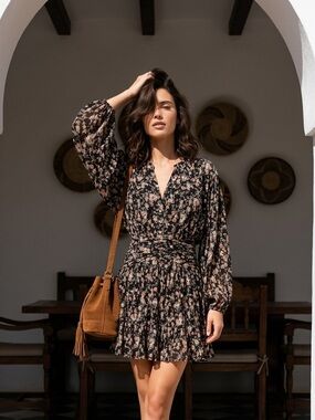 By Together Chiffon dress Sz Small